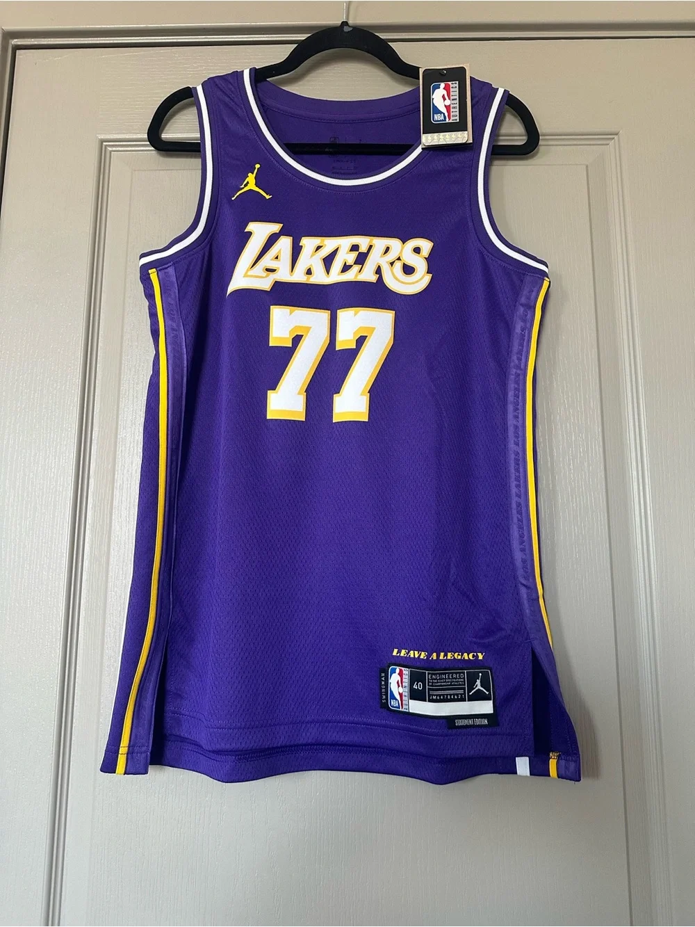 Nike Jordan Luka Dončić Lakers #77 Statement Edition Jersey NWT Small